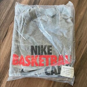NWT Nike Heather Gray Basketball Camper Shirt